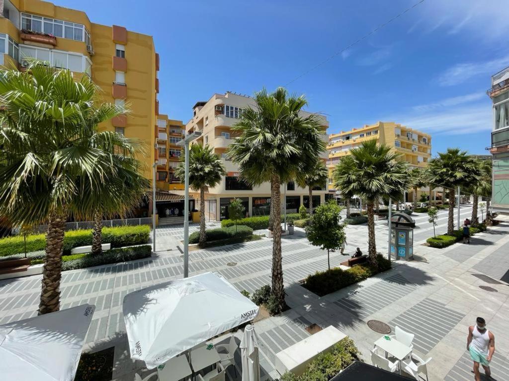 Paris Fashion - Torremolinos Apartment Bagian luar foto